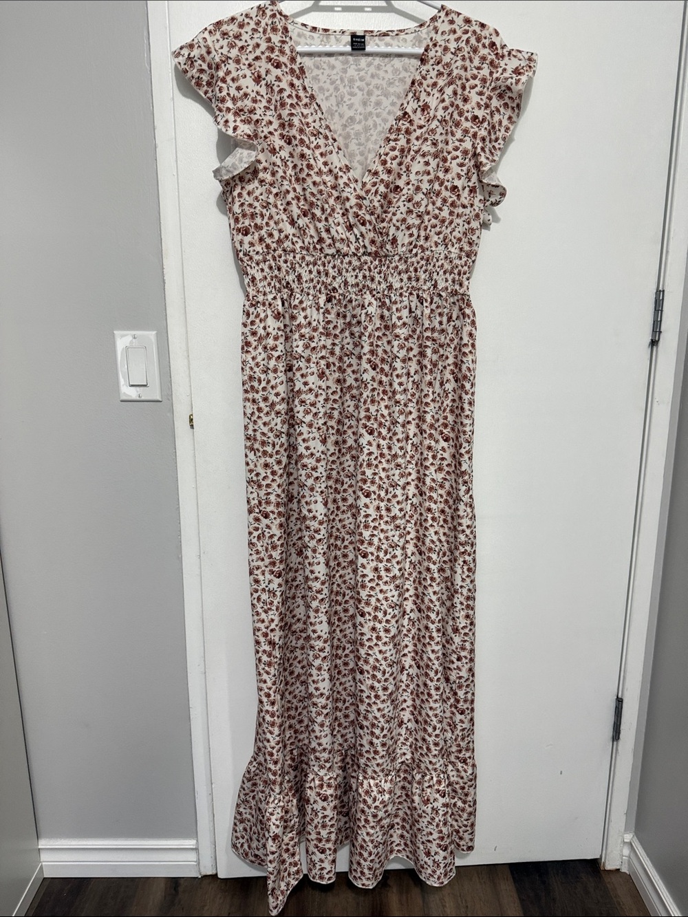 SHEIN Cream Maxi Dress with Rust Floral Print